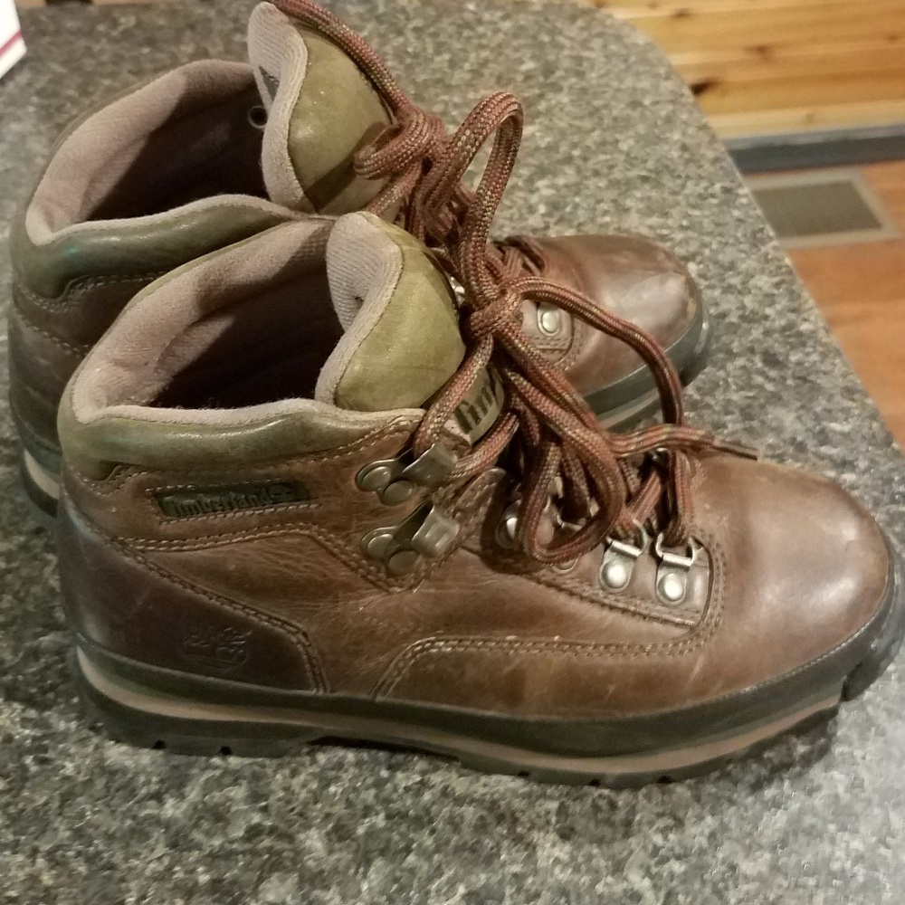 Timberland Boots - Picture 3 of 8